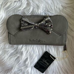 Disney Minnie Mouse Sequin Bow Gray Wallet